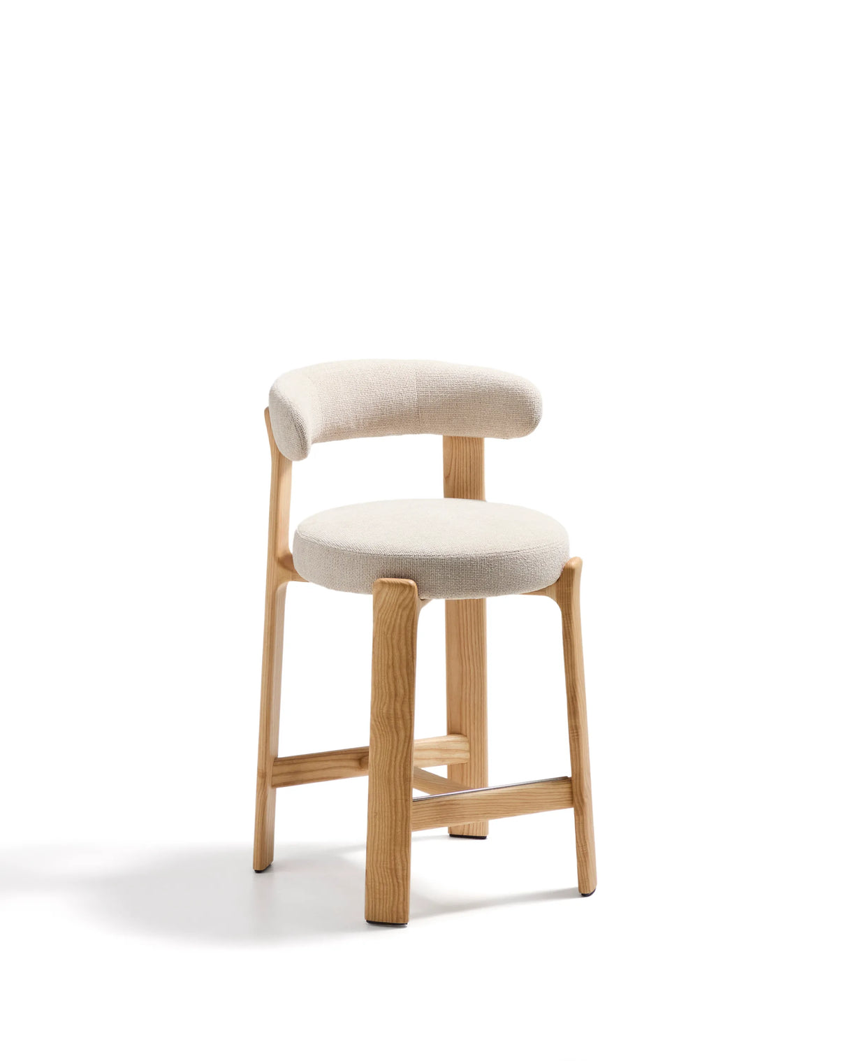 Hocker Granite aus beigefarbener Chenille und massivem Eschenholz mit naturfarbenem Finish, FSC 100%, 65 cm – Bild 1