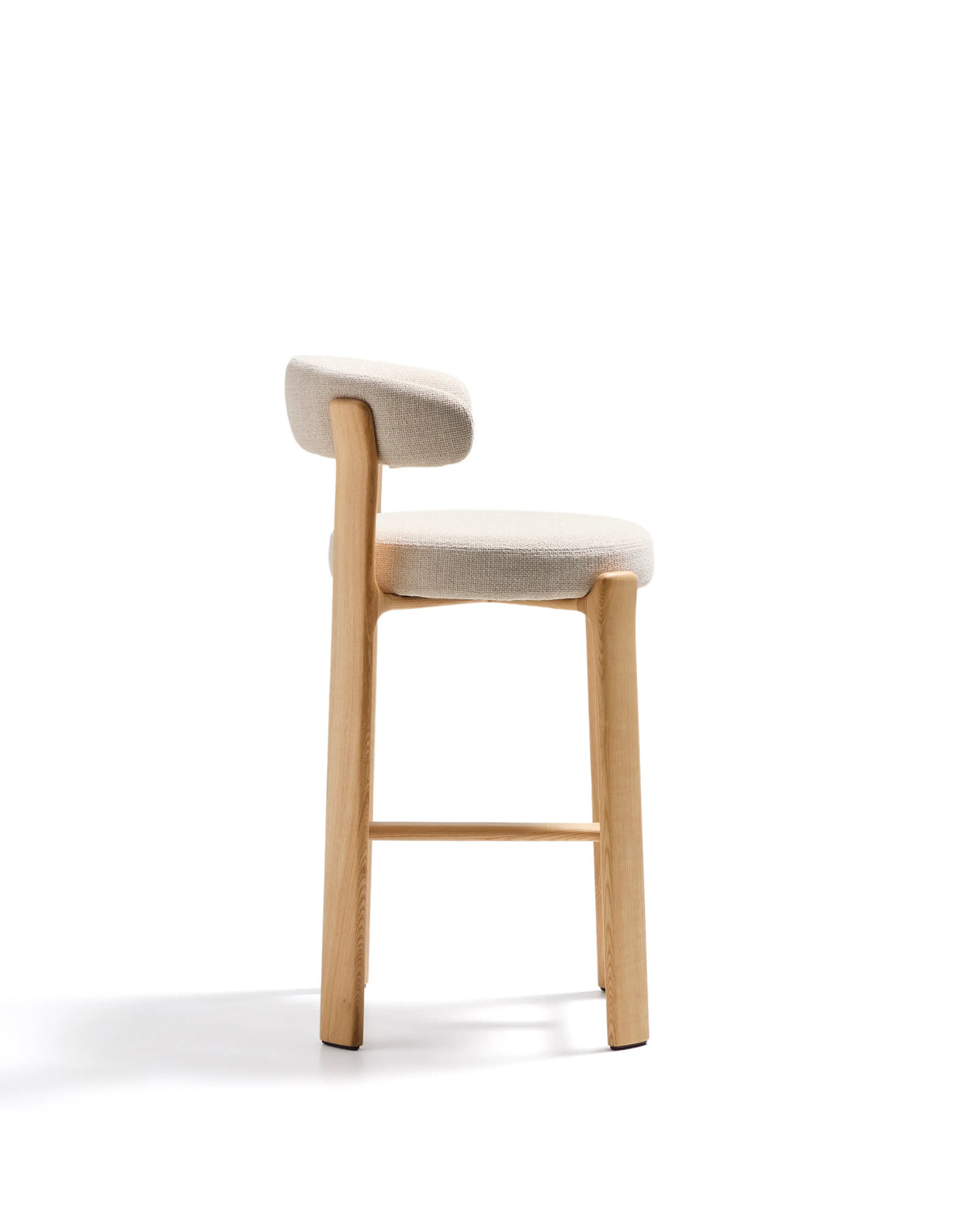 Hocker Granite aus beigefarbener Chenille und massivem Eschenholz mit naturfarbenem Finish, FSC 100%, 75 cm – Bild 5