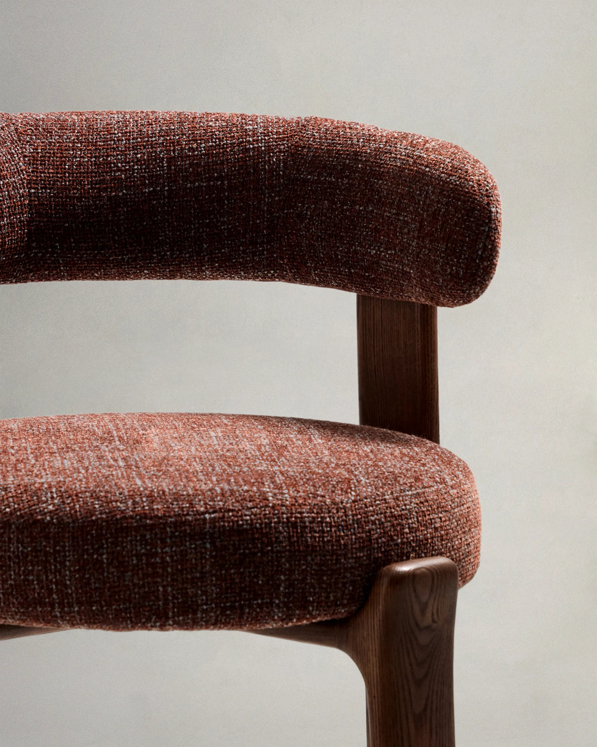 Hocker Granite aus Chenille und massivem Eschenholz, FSC 100%, 75 cm – Bild 8