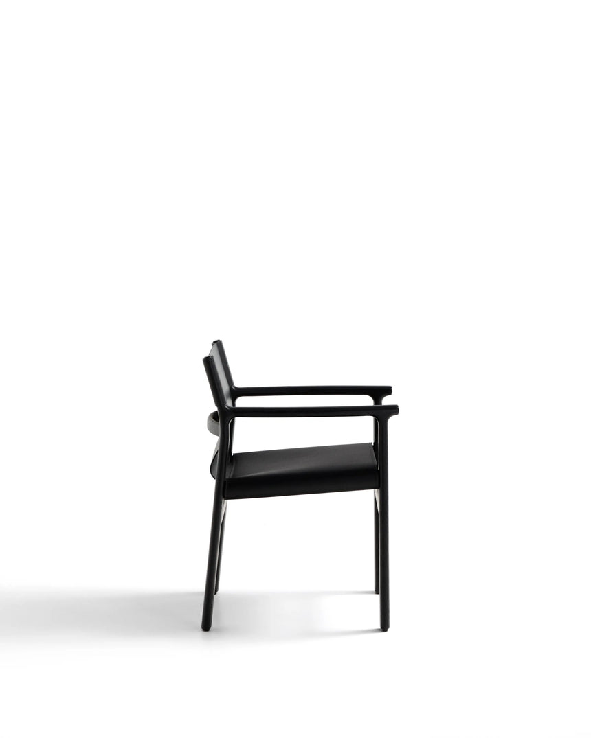 Stuhl Jan aus recycelten Lederfasern in Schwarz und massivem Eschenholz FSC 100 % mit schwarzem Finish – Bild 8