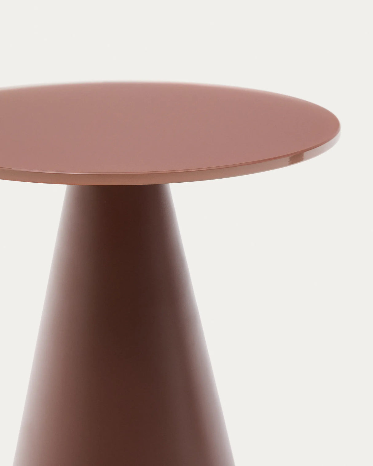 Wilshire Beistelltisch aus gehärtetem Milchglas und Stahl matt terracottafarben lackiert Ø30 cm – Bild 2