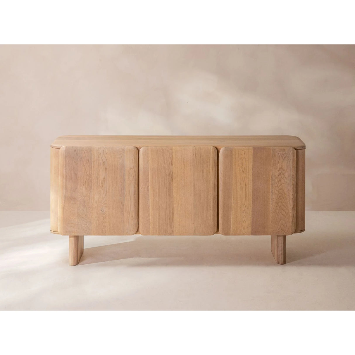 Aggie Kommode aus massivem Eichenholz, 160x45x75 cm von Micadoni – Produktbild 3