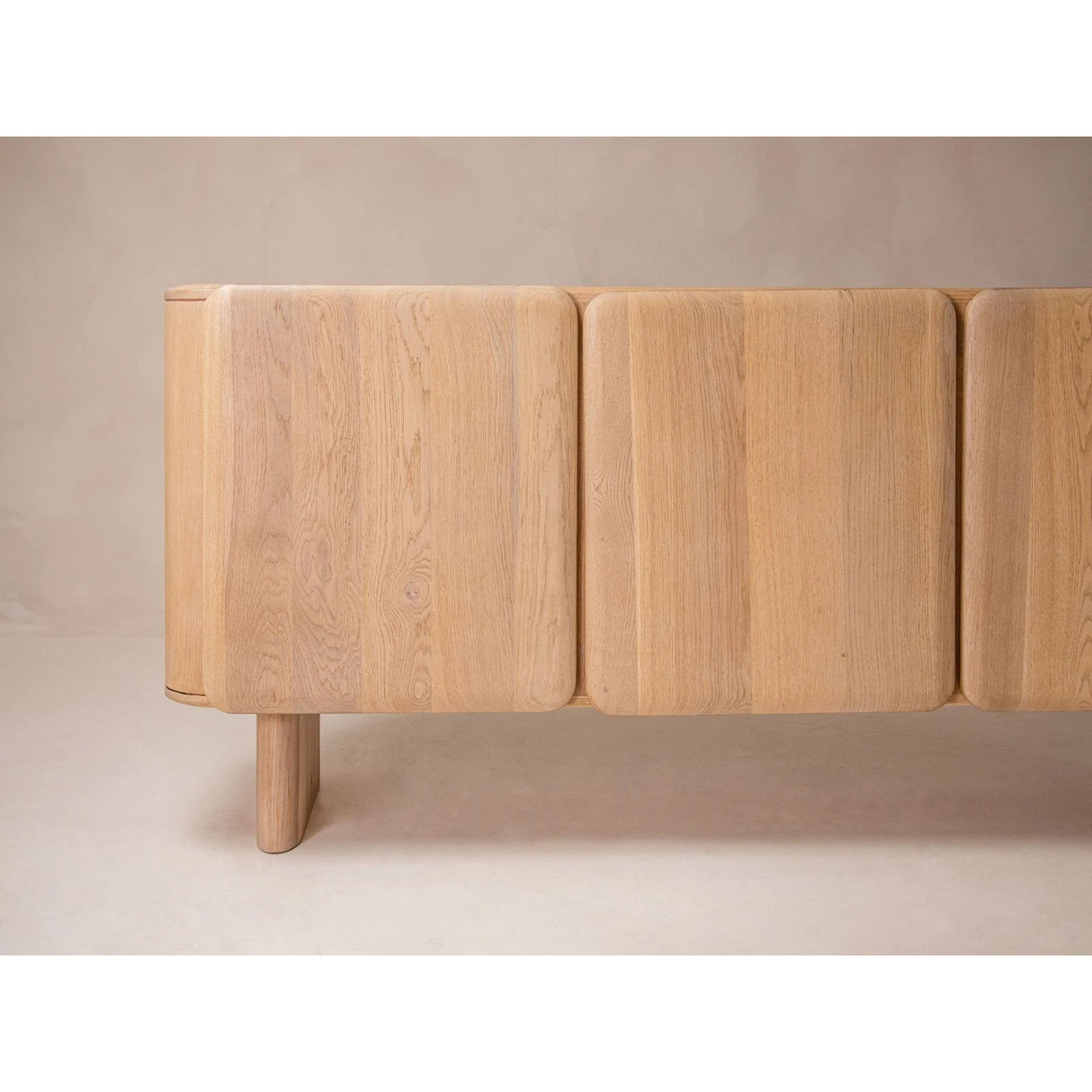 Aggie Kommode aus massivem Eichenholz, 160x45x75 cm von Micadoni – Produktbild 7