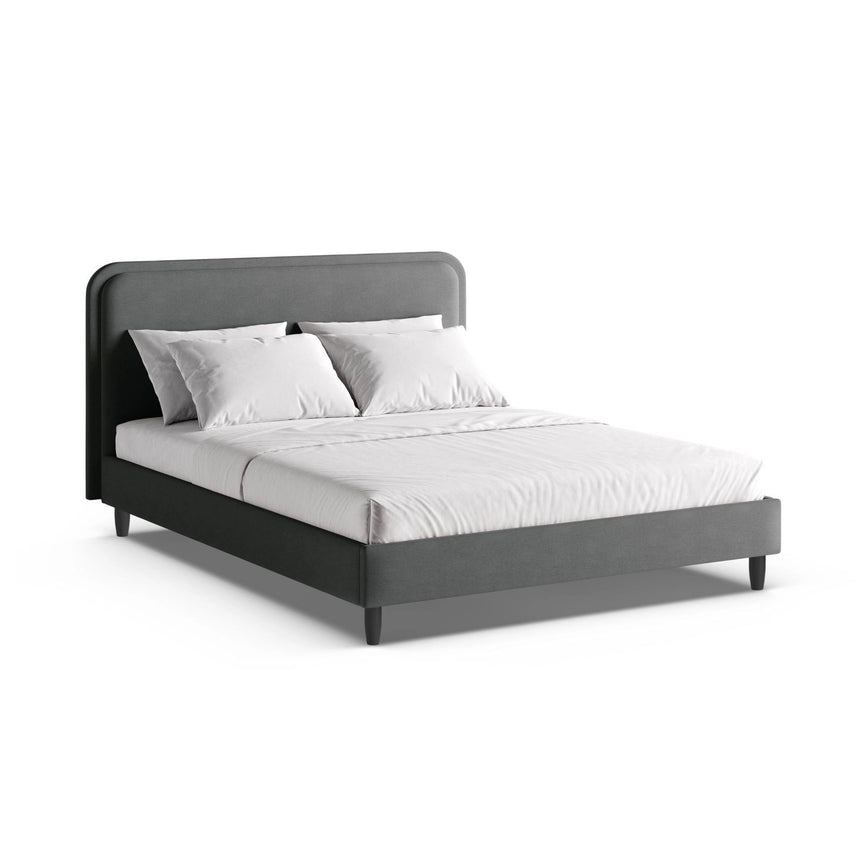 Aveline Bett mit Kopfteil aus Strukturierter Stoff in Marineblau (Wind 77), 200x200 cm von Micadoni – Bild 1