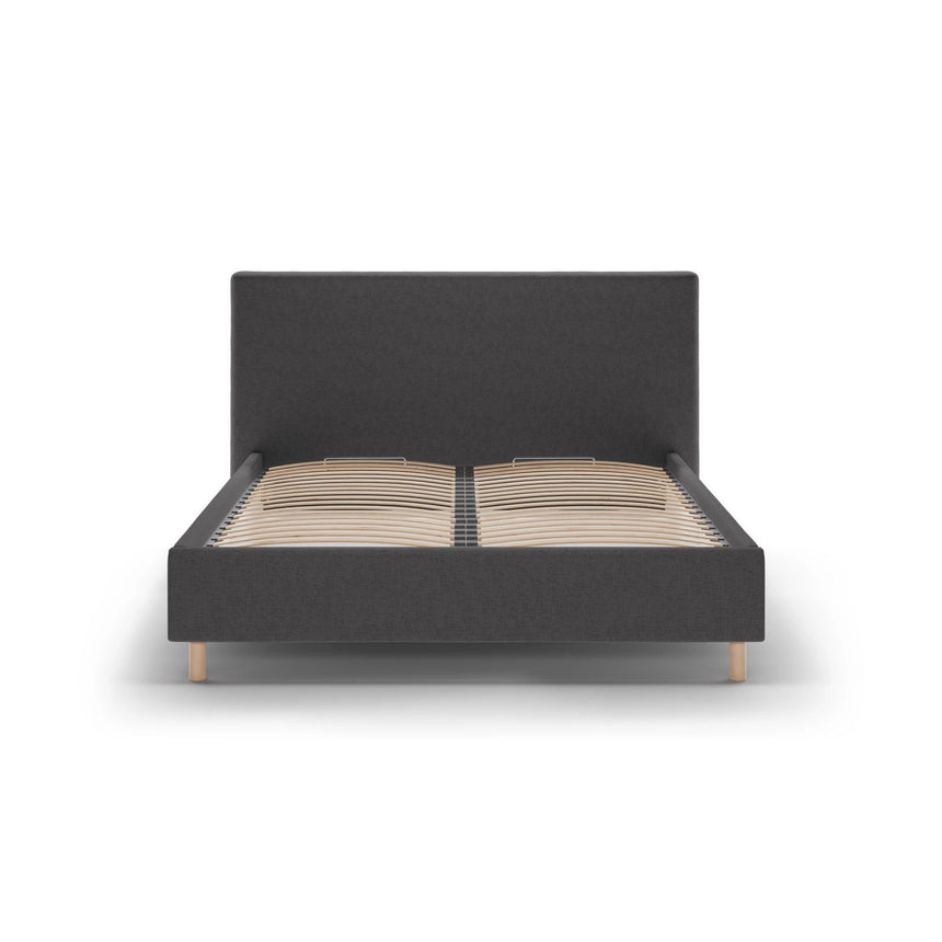 Eloise Bett mit Kopfteil und Stauraum aus Strukturierter Stoff in Anthrazit (Moly 97), 180x200 cm von Micadoni – Bild 3