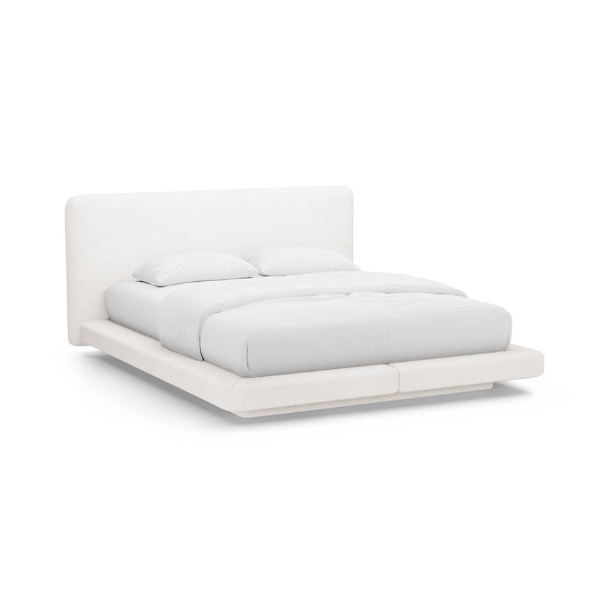 Linea Bett mit Kopfteil aus Samt, Boucle oder Strukturstoff, 200x200 cm von Micadoni – Bild 1