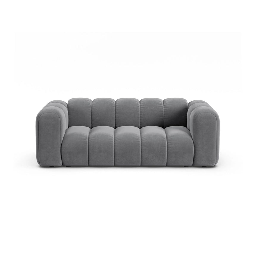 Lupine 2-Sitzer Sofa aus Samt in Grau (Salvador 17), 200x95 cm von Micadoni – Bild 1