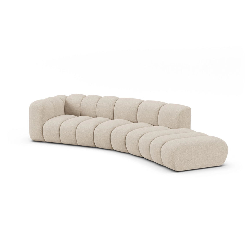 Lupine 5-Sitzer Sofa, Rechte Seite, aus Boucle in Beige (Baloo 2074), 335x166 cm von Micadoni – Bild 3