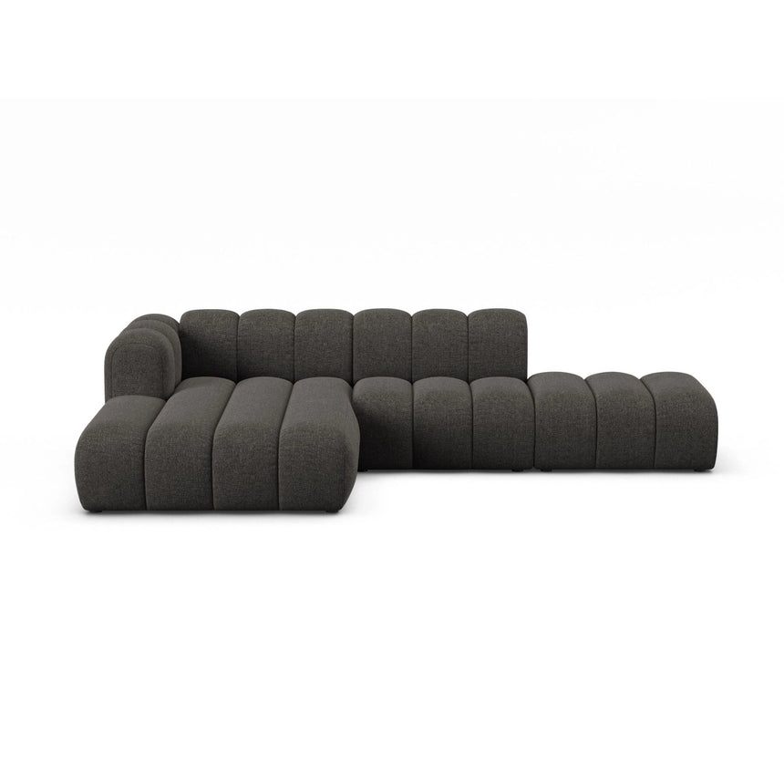 Lupine Modulares 5-Sitzer Ecksofa, Linke Seite, aus Chenille in Dunkelgrau (Eden 20 Graphite), 299x177 cm von Micadoni – Bild 1