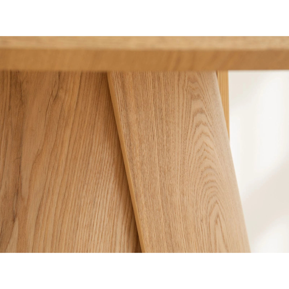 Mares Esstisch mit Eschenfurnier, 100x100x75 cm von Micadoni – Produktbild 4