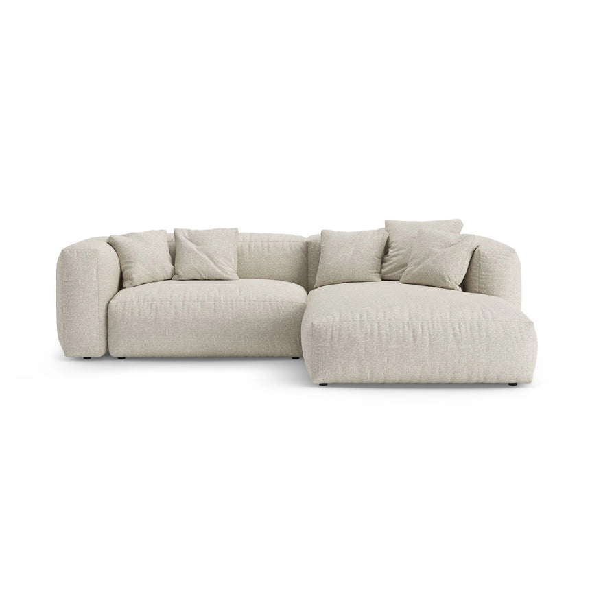 Martina 4-Sitzer Ecksofa mit Schlaffunktion, Rechte Seite, aus Boucle in Beige (Monet Sand), 280x170 cm von Micadoni – Bild 1