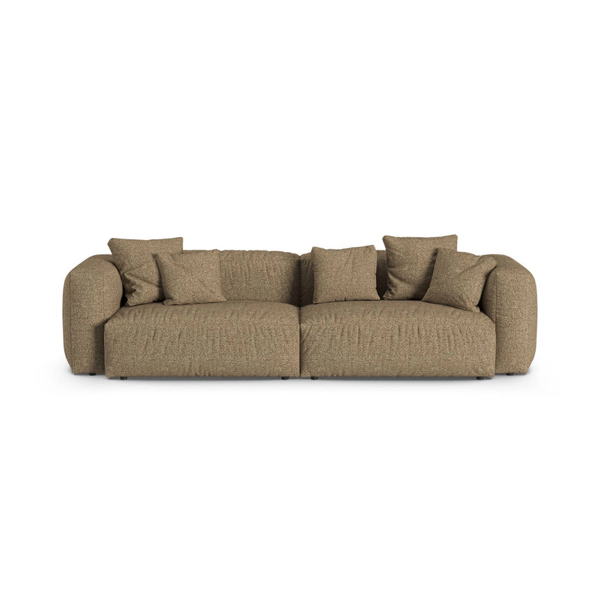 Martina 4-Sitzer Sofa, Sitztiefe 90 cm, aus Boucle in Cappuccino (Monet Cappucino), 320x120 cm von Micadoni – Bild 1