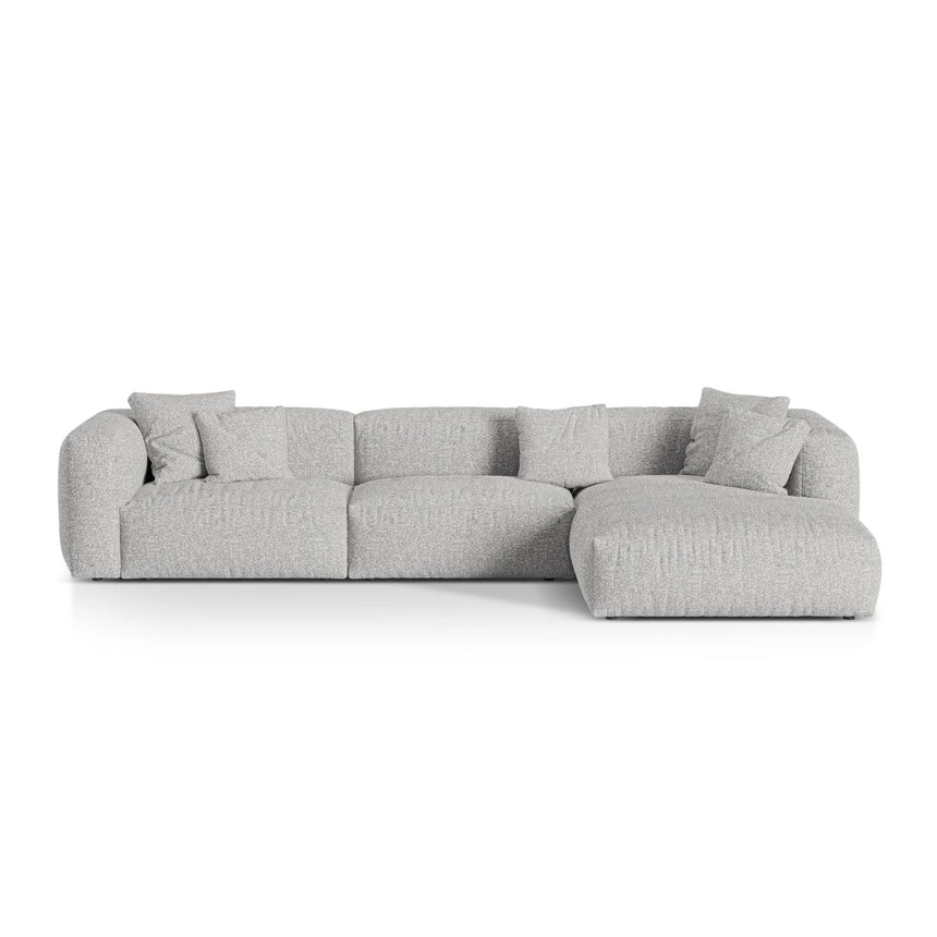 Martina modulares Ecksofa, Rechte Seite, Sitztiefe 76 cm, aus Boucle in Silber (Monet Silver), 330x176 cm von Micadoni – Bild 1