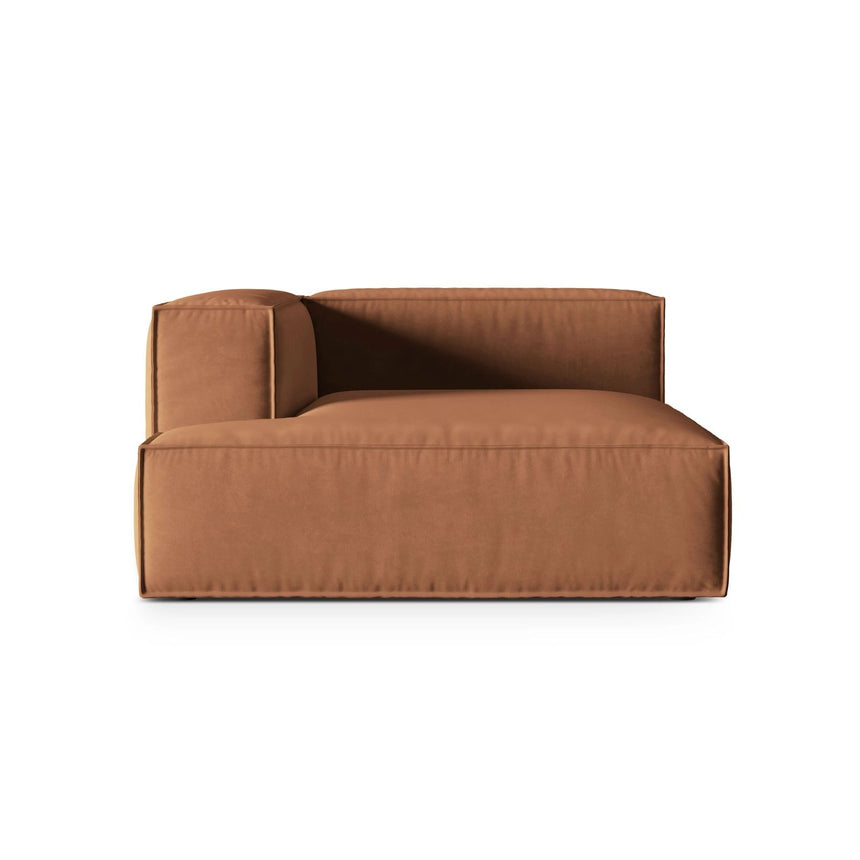 Nuria Modulares Sofa Sitzelement, Linke Seite, aus Samt in Honig (Paris Teja), 147x147 cm von Micadoni – Bild 1