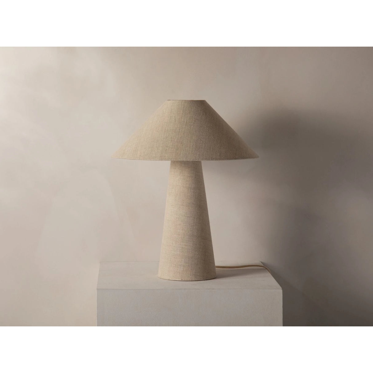 Tischleuchte mit Lampenschirm aus Leinen, 46cm von Micadoni – Produktbild 4