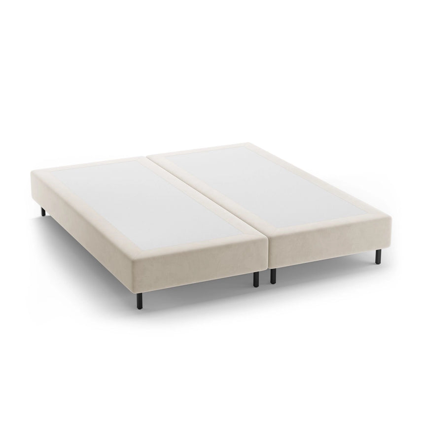Whale Bett mit schwarzen Metallfüßen aus Samt in Beige (Paris Cream), 200x200 cm von Micadoni – Bild 1