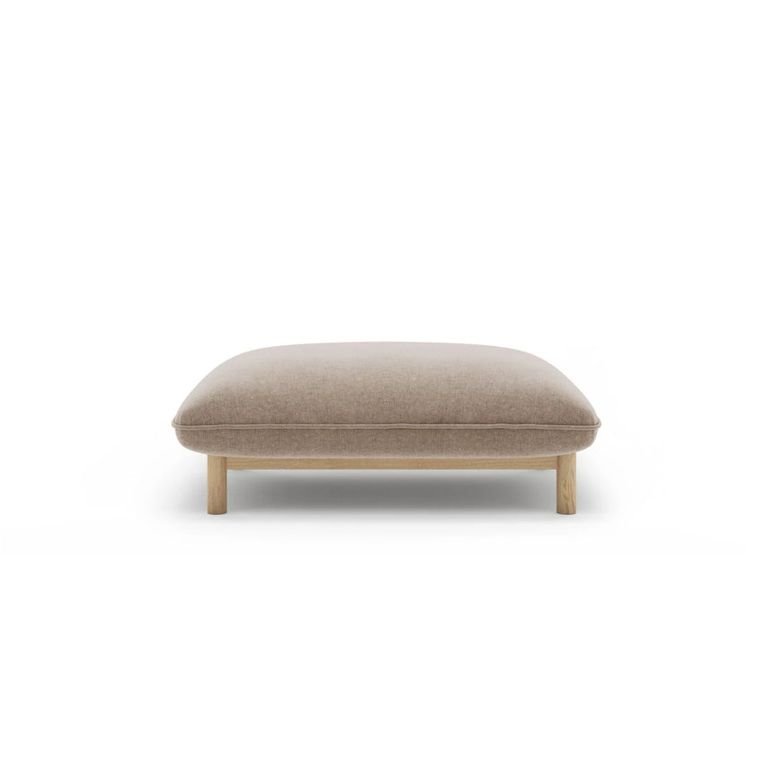 Ada Pouf aus Strukturierter Stoff (Wind 11) in Sand, 95x65 cm – Bild 1