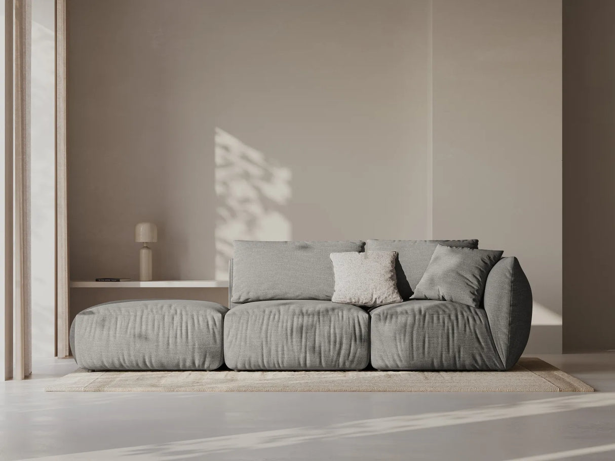 Chris 3-Sitzer Sofa, Links, mit Poufmodul, in Leinenoptik aus Strukturierter Stoff (LINS07) in Concrete, 315x100 cm – Bild 2