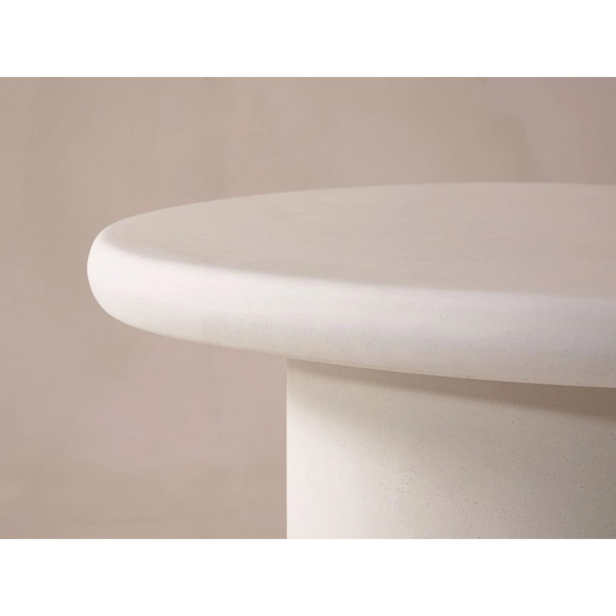 Daria Beistelltisch aus Beton, 55x47x50 cm – Bild 6