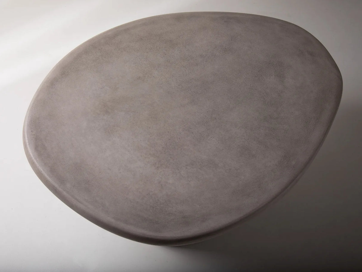 Daria Esstisch aus Beton, 150x120x75 cm – Bild 3