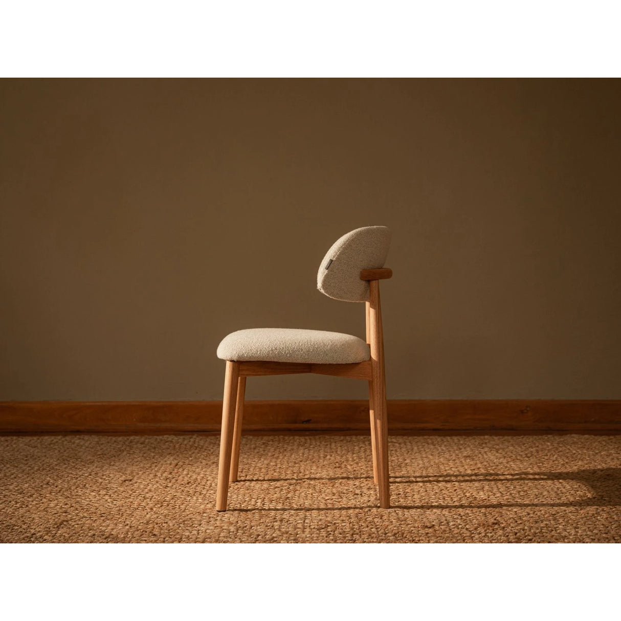 Essstuhl Efiie gepolstert mit Boucle oder Strukturstoff, 48x51 cm – Bild 9