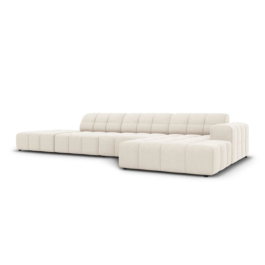 Jennifer 5-Sitzer Ecksofa, Rechte Seite, mit Bezug aus Samt (Bluvel 22) in Leichtes Beige, 341x166 cm – Bild 3