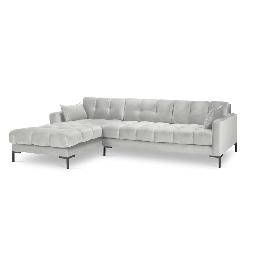 Mamaia 4-Sitzer Ecksofa, Linke Seite, Metallbeine Schwarz, mit Bezug aus Samt (Blu03) in Silber, 293x185 cm – Bild 4
