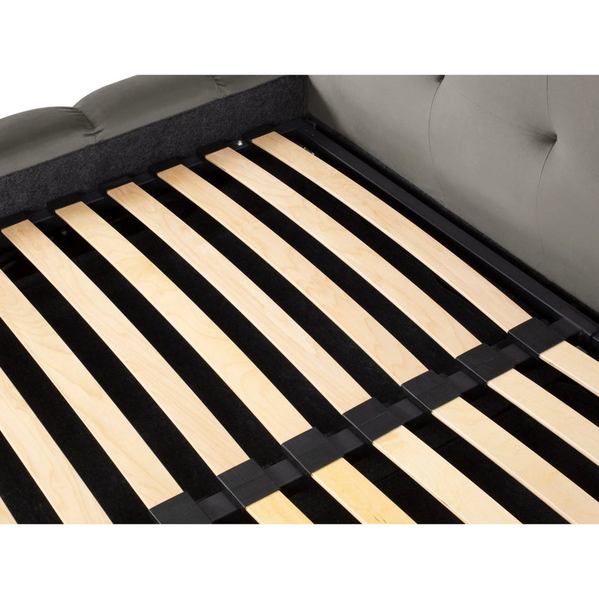 Mamaia Bett mit Stauraum und Doppelkopfteil in Samt (Blu13) in Hellgrau, 200x200 cm – Bild 8