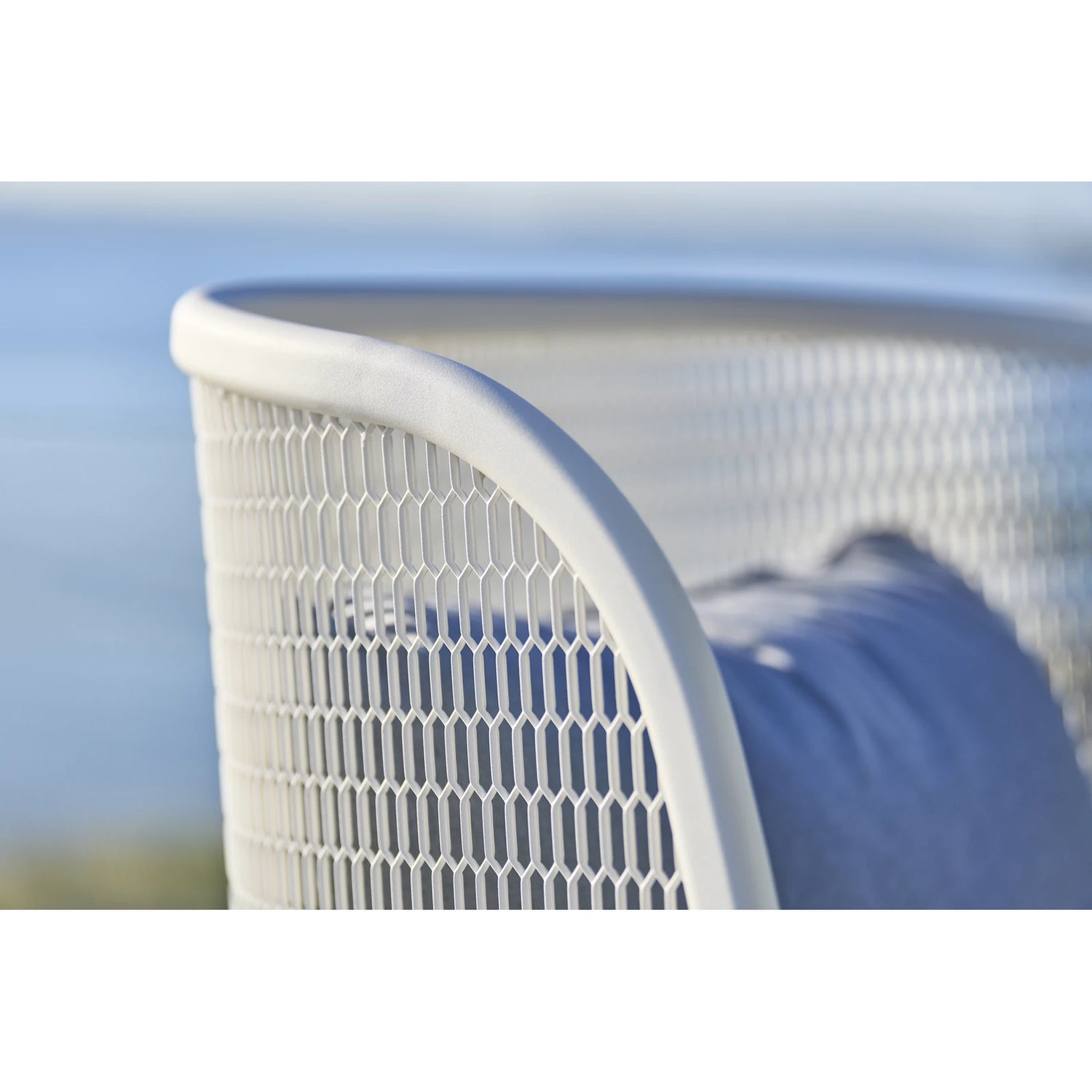 mindo 118 - High back Loungesessel aus Acrylstoff und Teak - ZEN ZONE Furniture