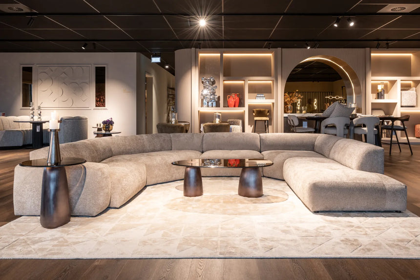 Beistelltisch Hayden aus Aluminium und Sicherheitsglas in bronze, 57x55x58 cm von Richmond Interiors – Bild 4