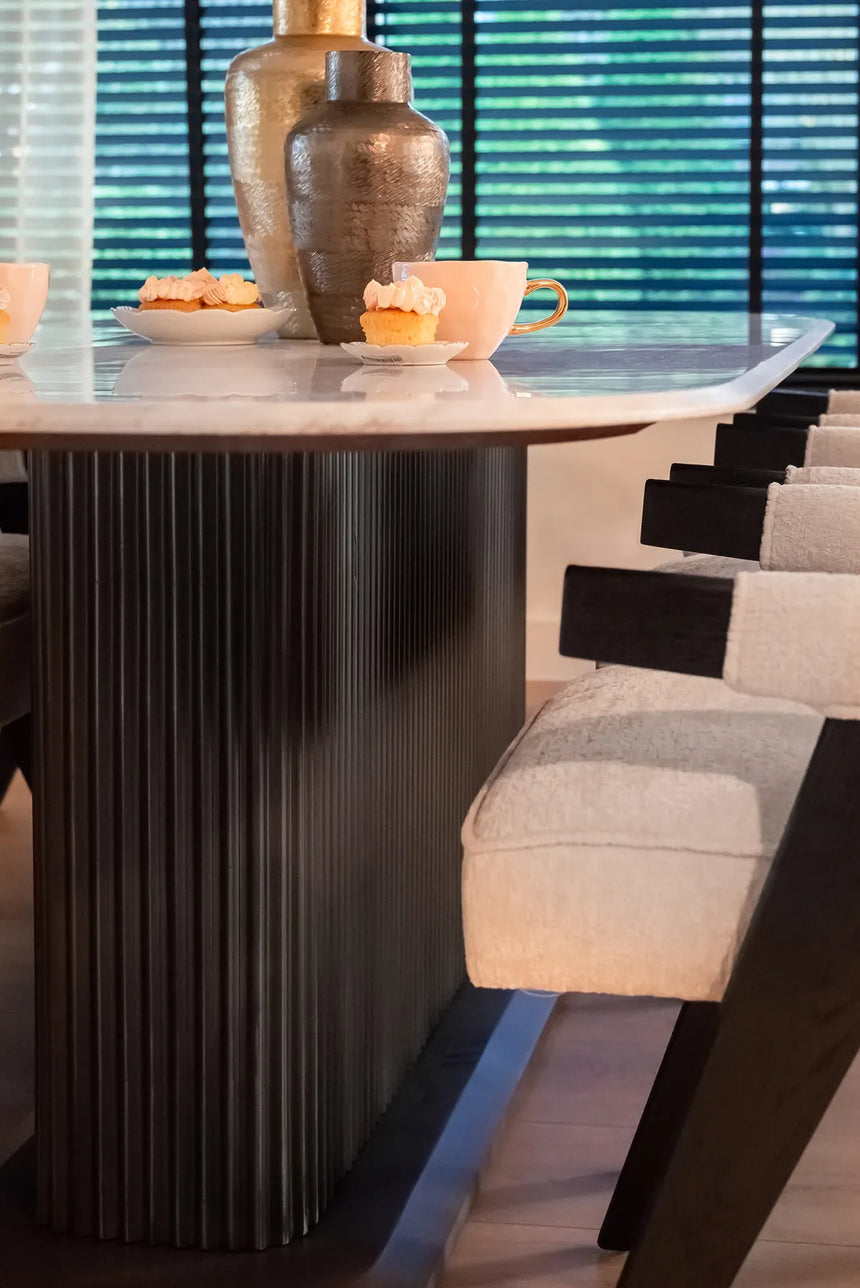 Esstisch Mayfield aus Marmor in weiß/braun, 230x100x76 cm von Richmond Interiors – Produktbild 4