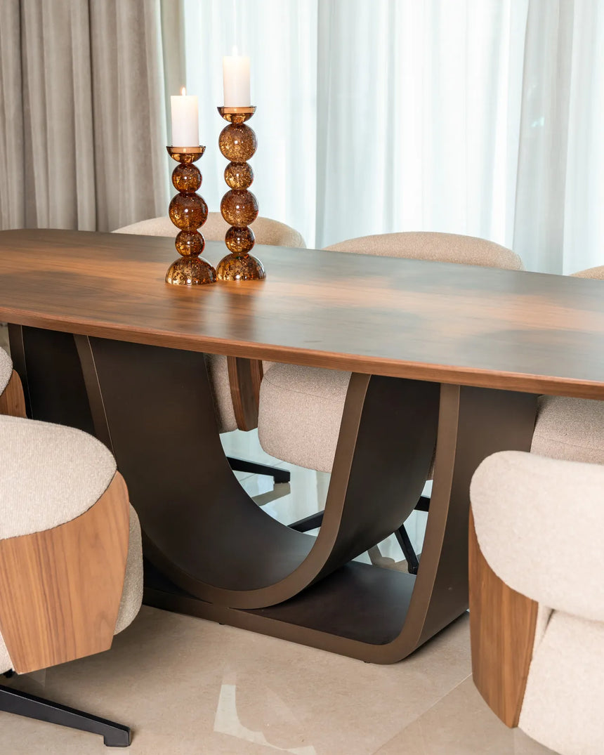 Esstisch Windsor in walnuss mit Messinggestell, 230x100x75 cm von Richmond Interiors – Bild 2