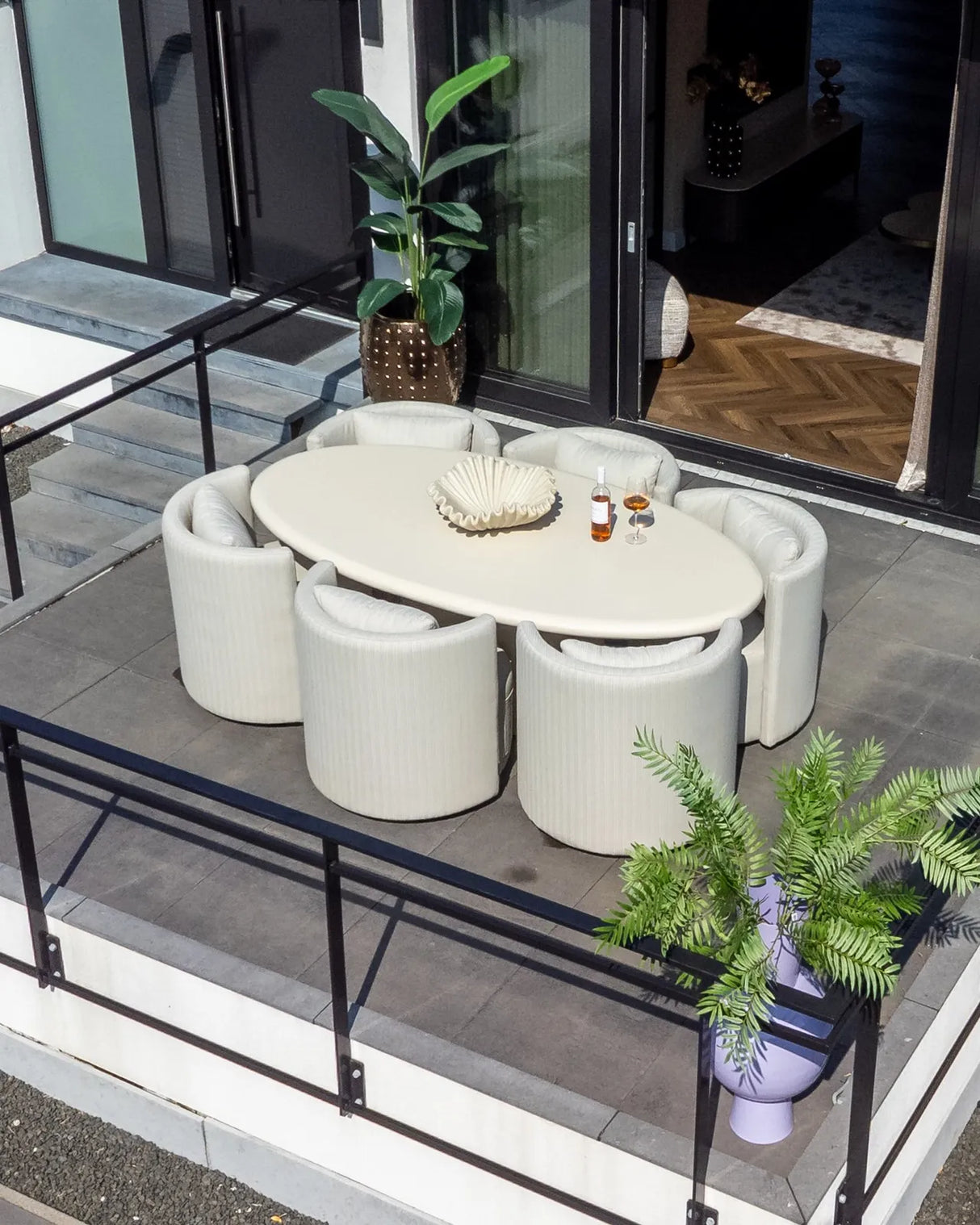 Gartentisch Urban Bloom aus Eisen sandsteinfarbend, 220x113x78 cm von Richmond Interiors – Bild 6