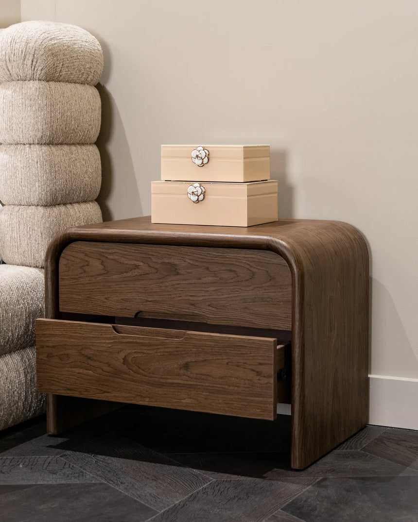 Nachttisch Bedford in braun mit 2 Schubladen, 66x42x50 cm von Richmond Interiors – Bild 6