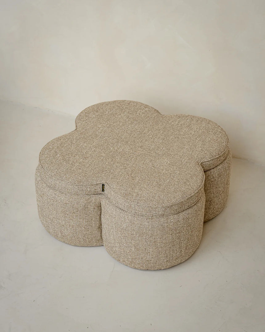 Pouf und Fußhocker Corbeau in sand tweed von Richmond Interiors – Bild 2