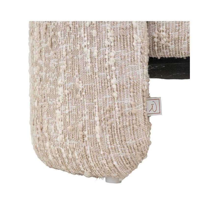 Pouf und Fußhocker Cupid mit Stauraum von Richmond Interiors – Bild 5