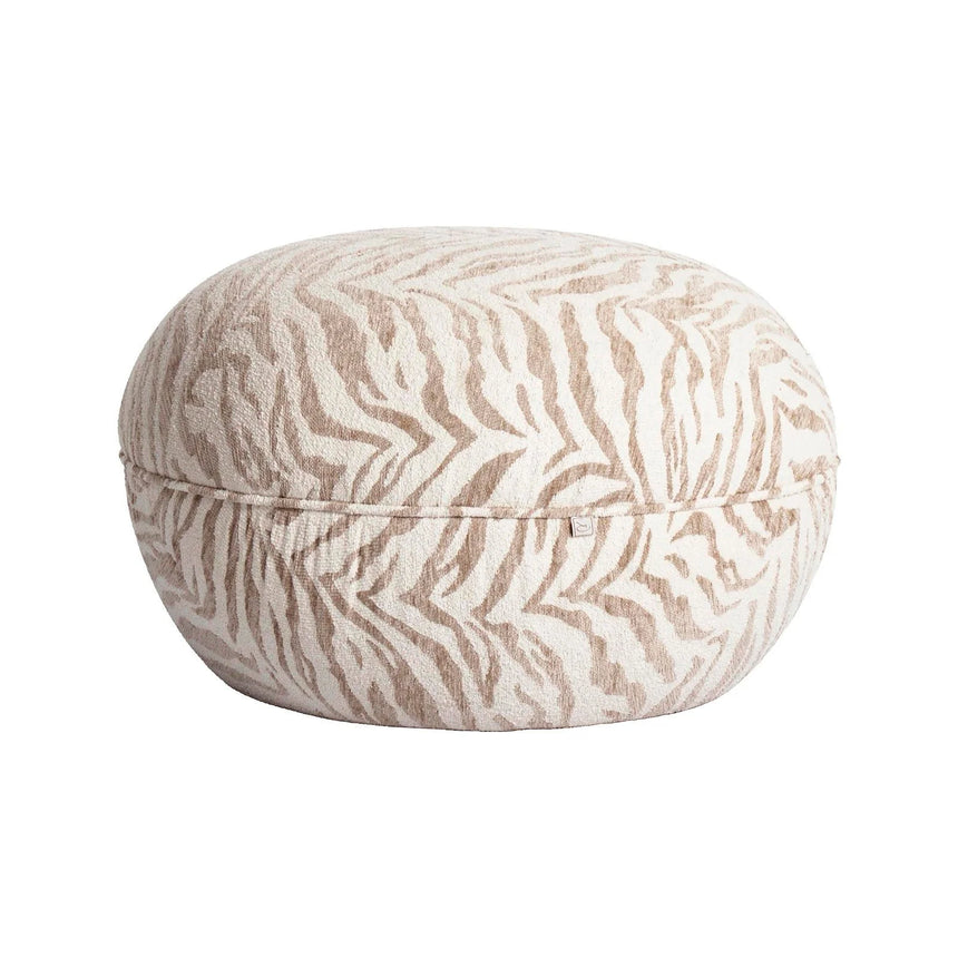 Pouf und Fußhocker Jace in beige tiger, 64x64x41 cm von Richmond Interiors – Bild 1