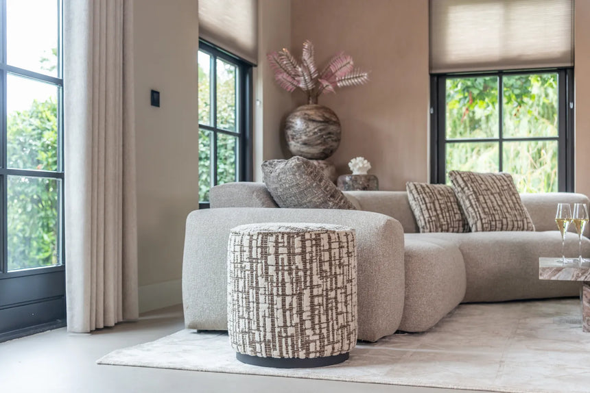 Pouf und Fußhocker Lexie in creme, 45x45x47 cm von Richmond Interiors – Bild 2