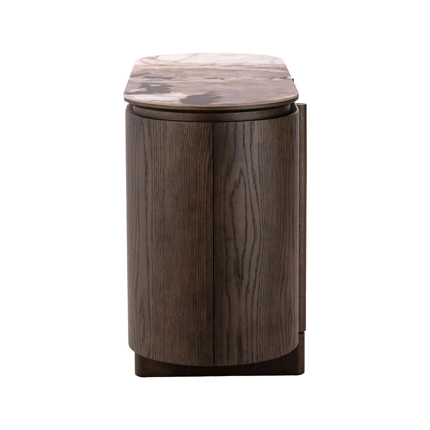 Sideboard Langford mit 3 Türen, Eichenfurnier und Keramik in braun, 120x45x77 cm von Richmond Interiors – Bild 3