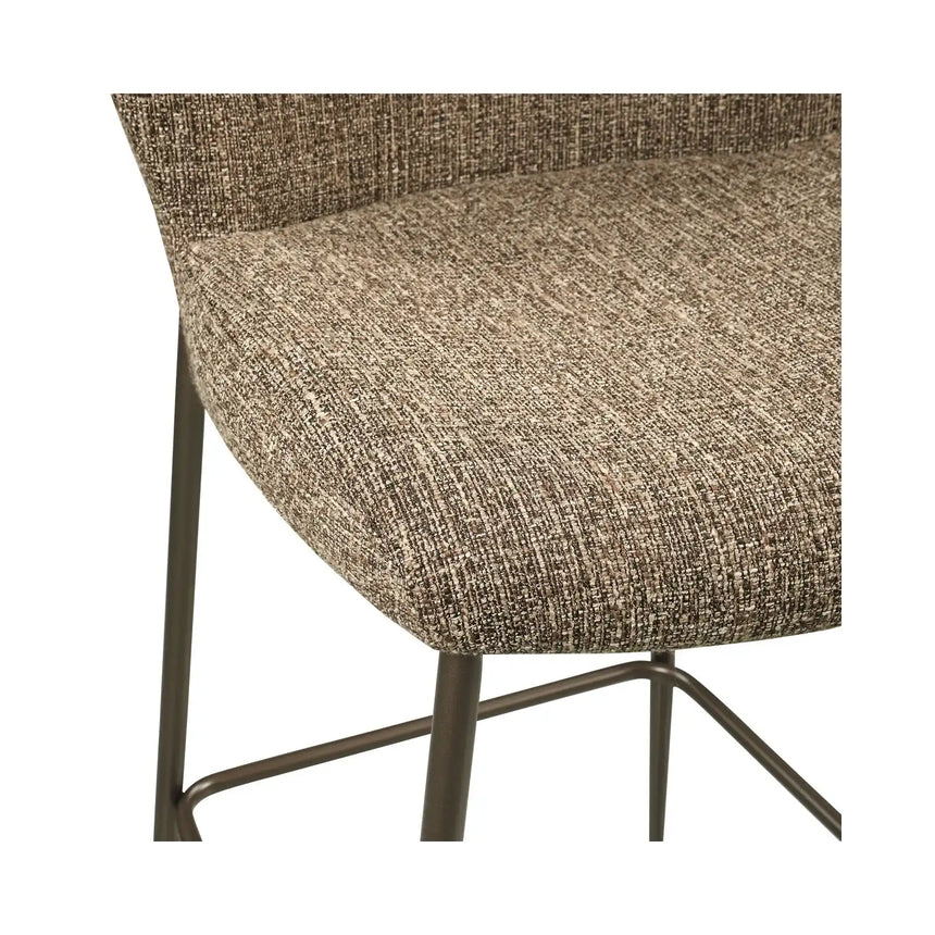 Tresenhocker Odarby mit flammhemmendem Bezug in brown tweed, 49x55x96 cm von Richmond Interiors – Bild 3