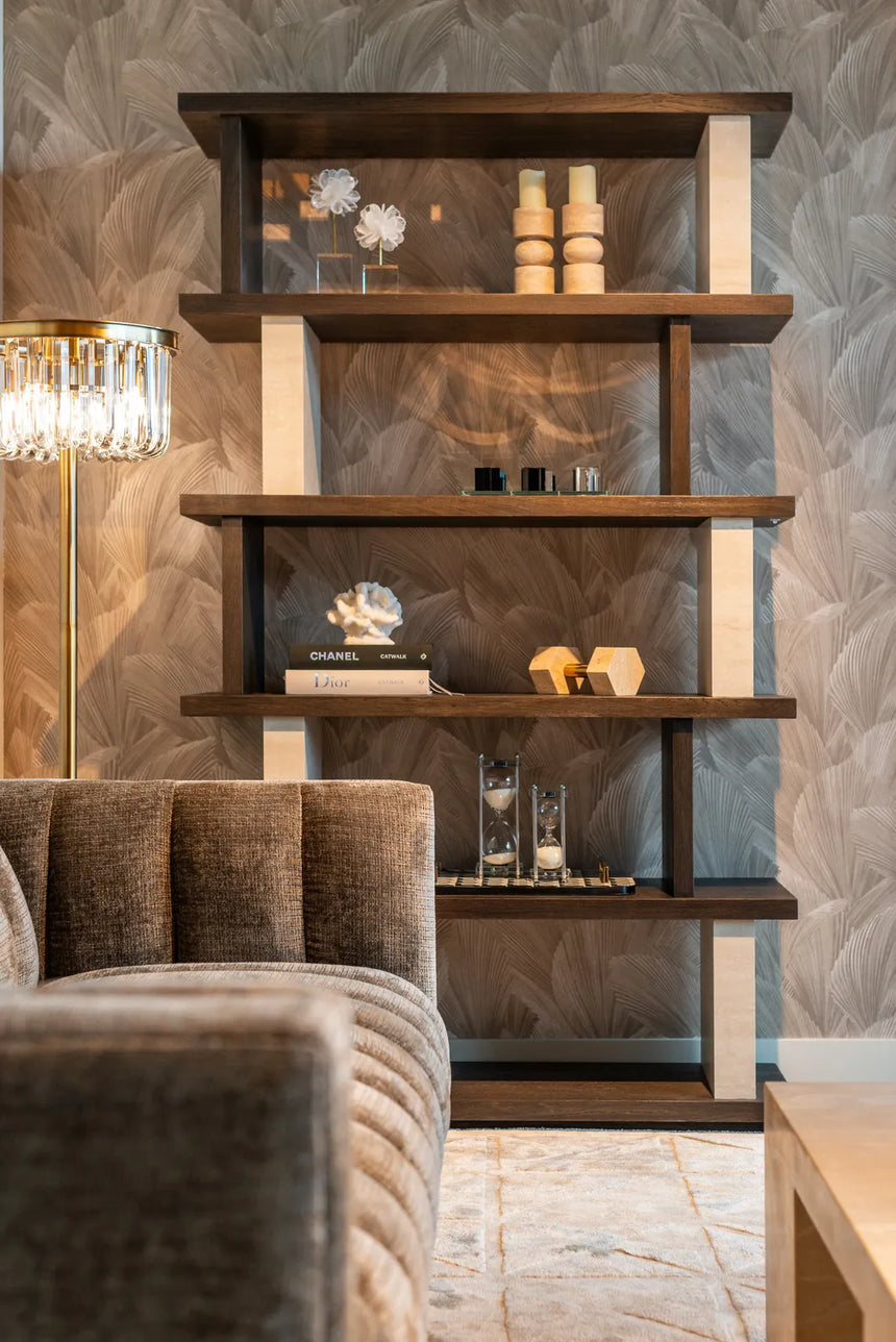 Vitrine Waldorf mit Eichenfurnier in braun, 120x40x200 cm von Richmond Interiors – Bild 2