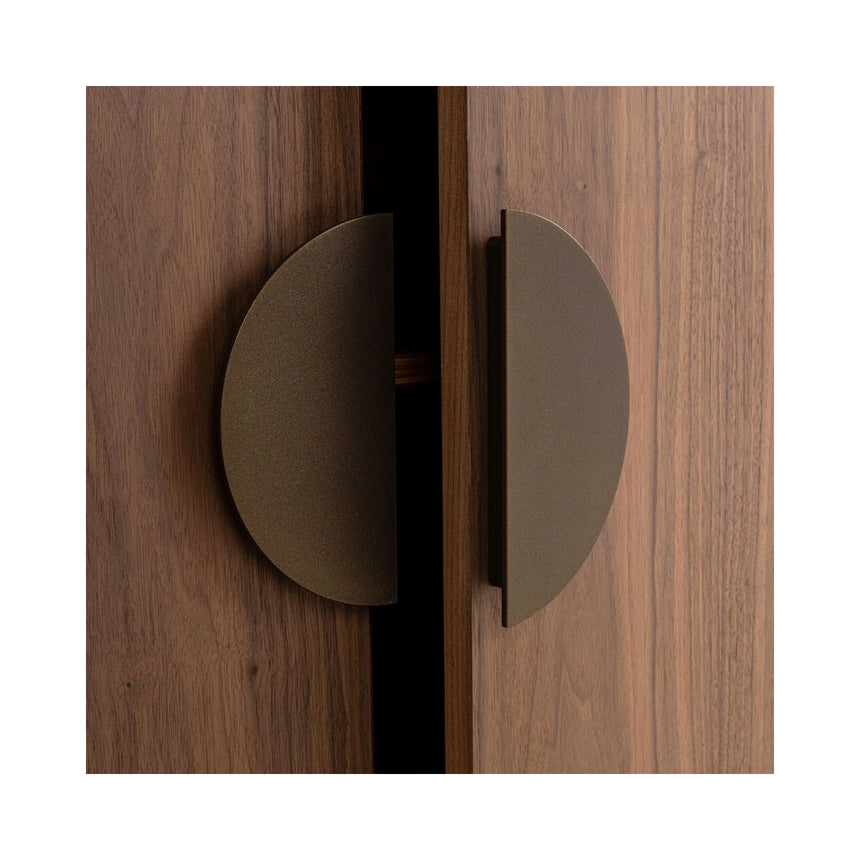 Vitrine Windsor in walnuss, 120x45x225 cm von Richmond Interiors – Bild 10