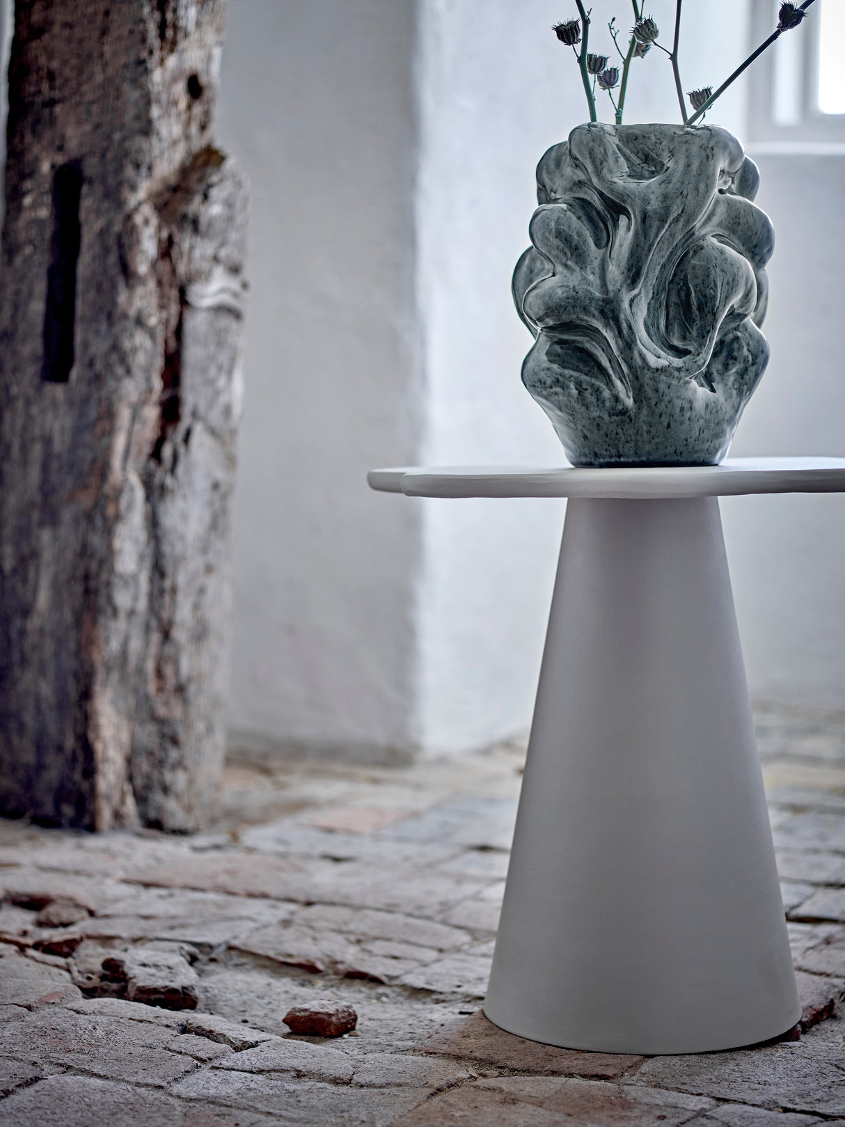 Ray Beistelltisch, Grau, Fibercement - ZEN ZONE Furniture
