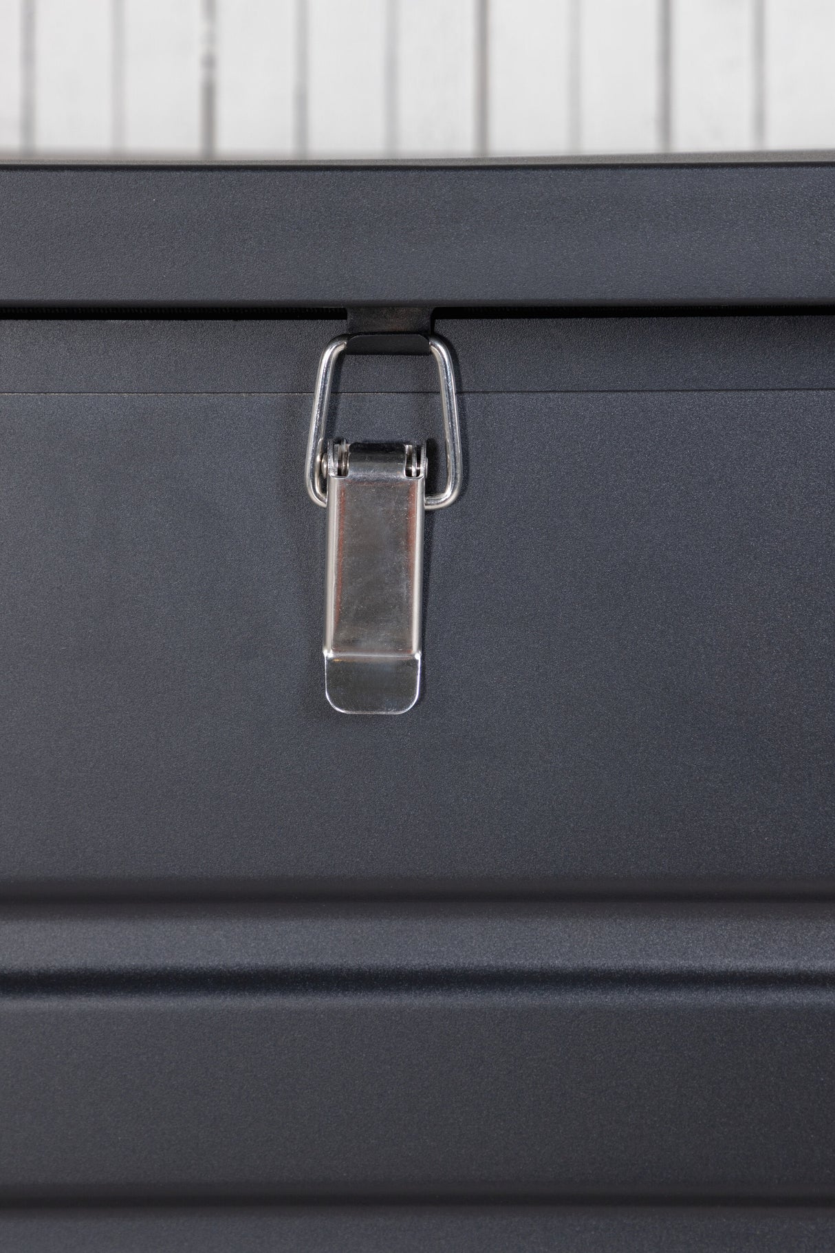 Tiana Kissenbox schwarz 150x90x101 - ZEN ZONE Furniture