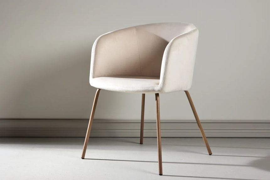 Berit Esszimmerstuhl - Walnuss Stahlbeine / Creme Samt von Venture Home – Produktbild 2