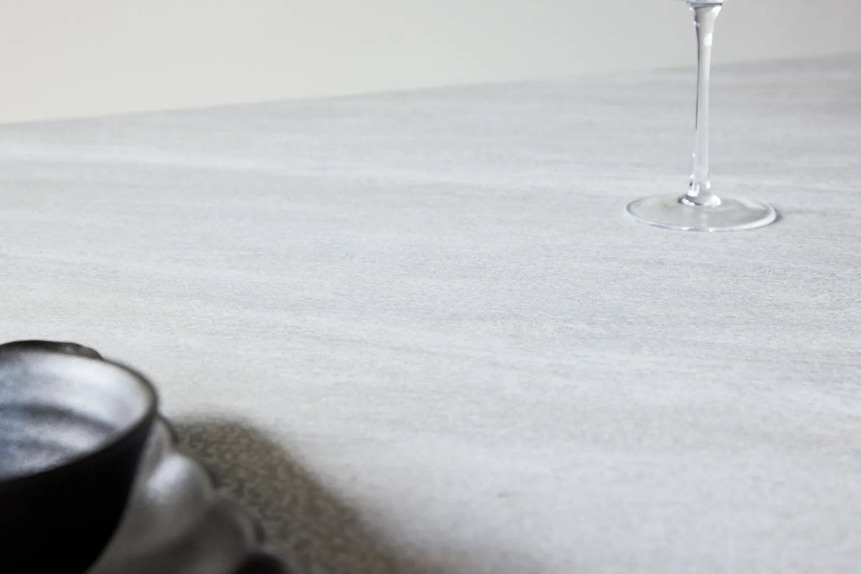 Cael Quadratischer Esstisch 120x120x75 cm - MDF 3D Papier Mocca / Steineoptik von Venture Home – Produktbild 6