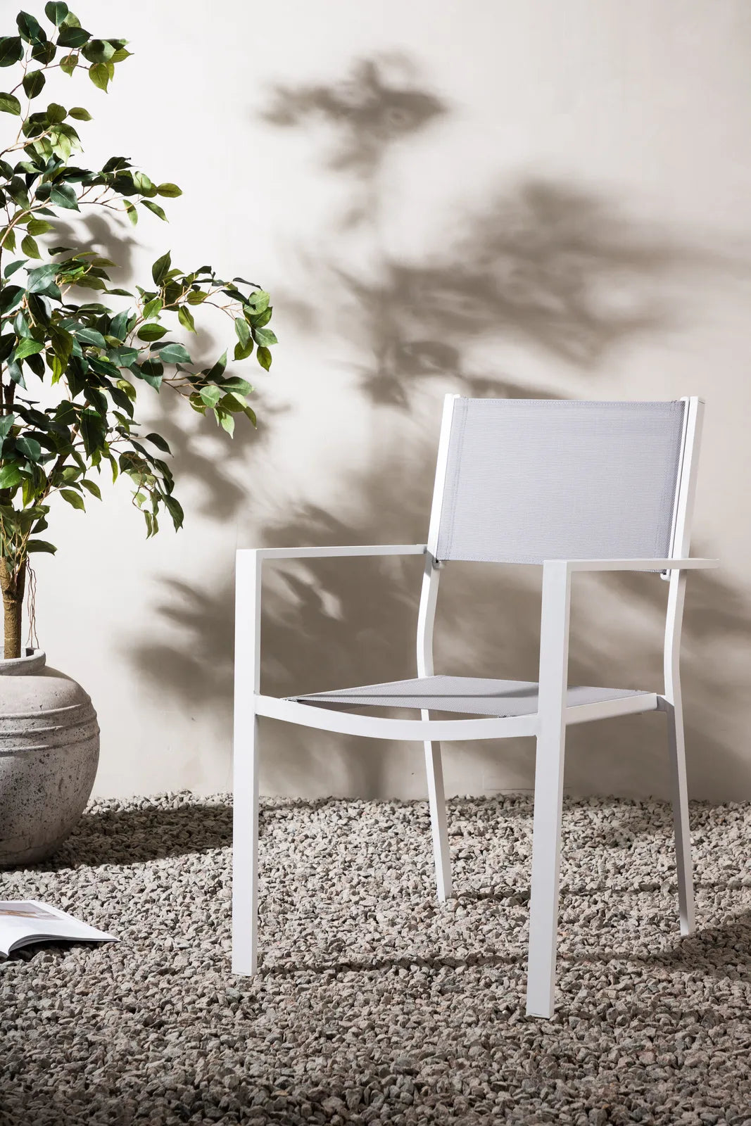 Gartenstuhl Copacabana aus Aluminium und Textilene in Weiss, Grau von Venture Home – Bild 14