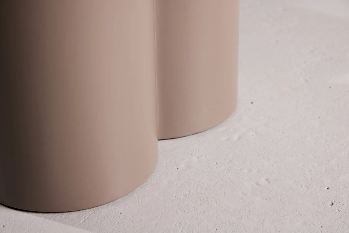 Olivia runder Esstisch 110x110 cm - Dunkelbraun von Venture Home – Produktbild 3