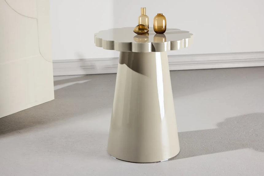 Runder Beistelltisch Krull in glänzendem beige ⌀45 von Venture Home – Bild 30