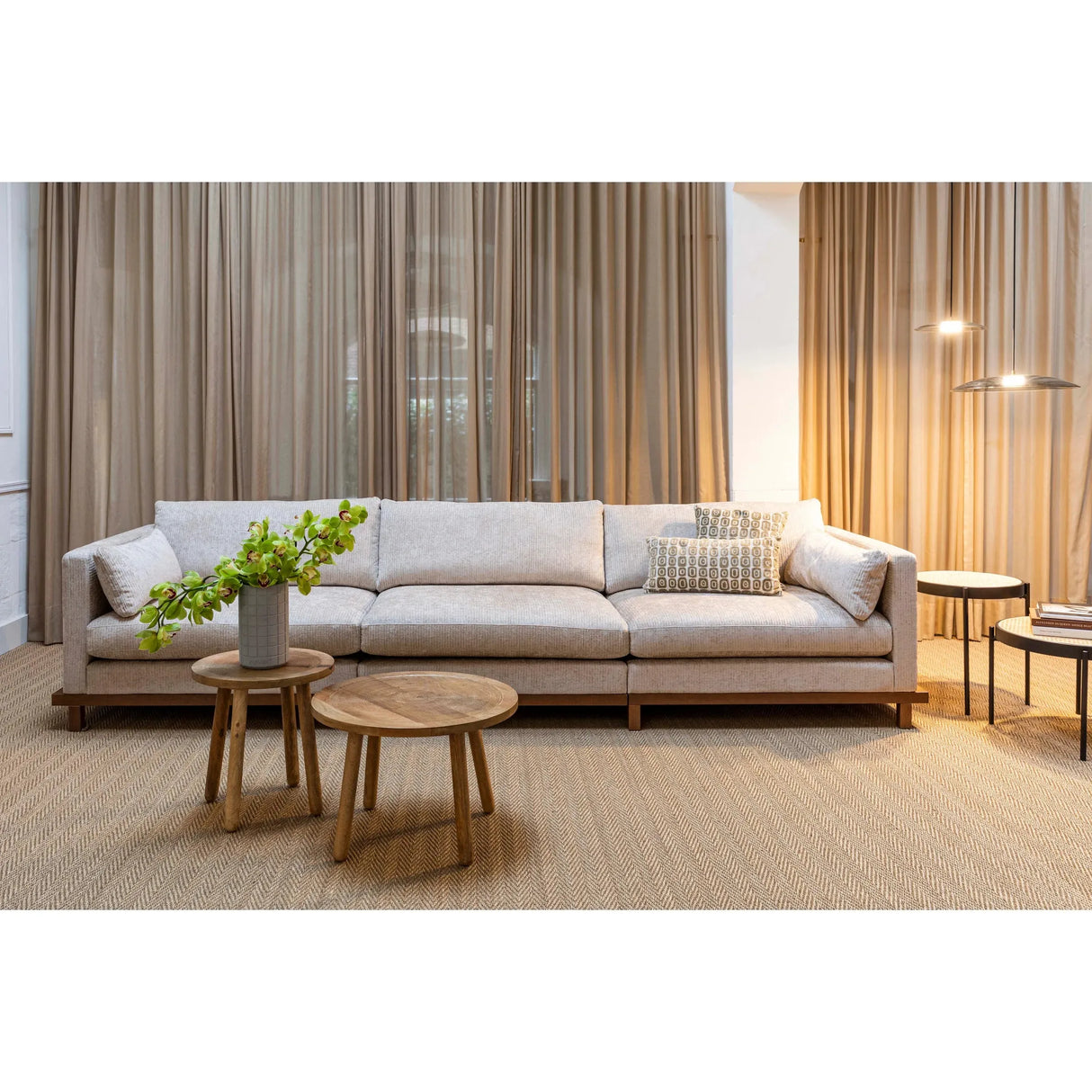 Blossom Sofa 4,5-Sitzer Sand 335x101cm von Zuiver – Produktbild 7